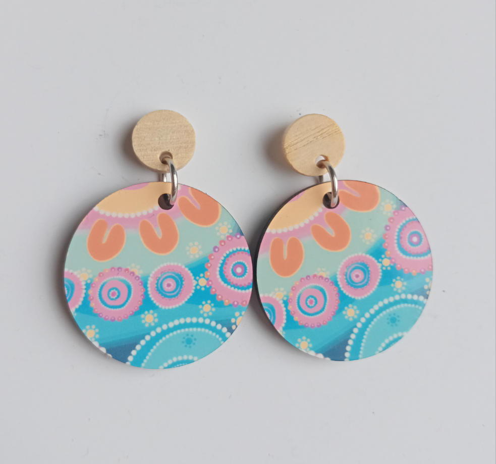 Printed stud earring