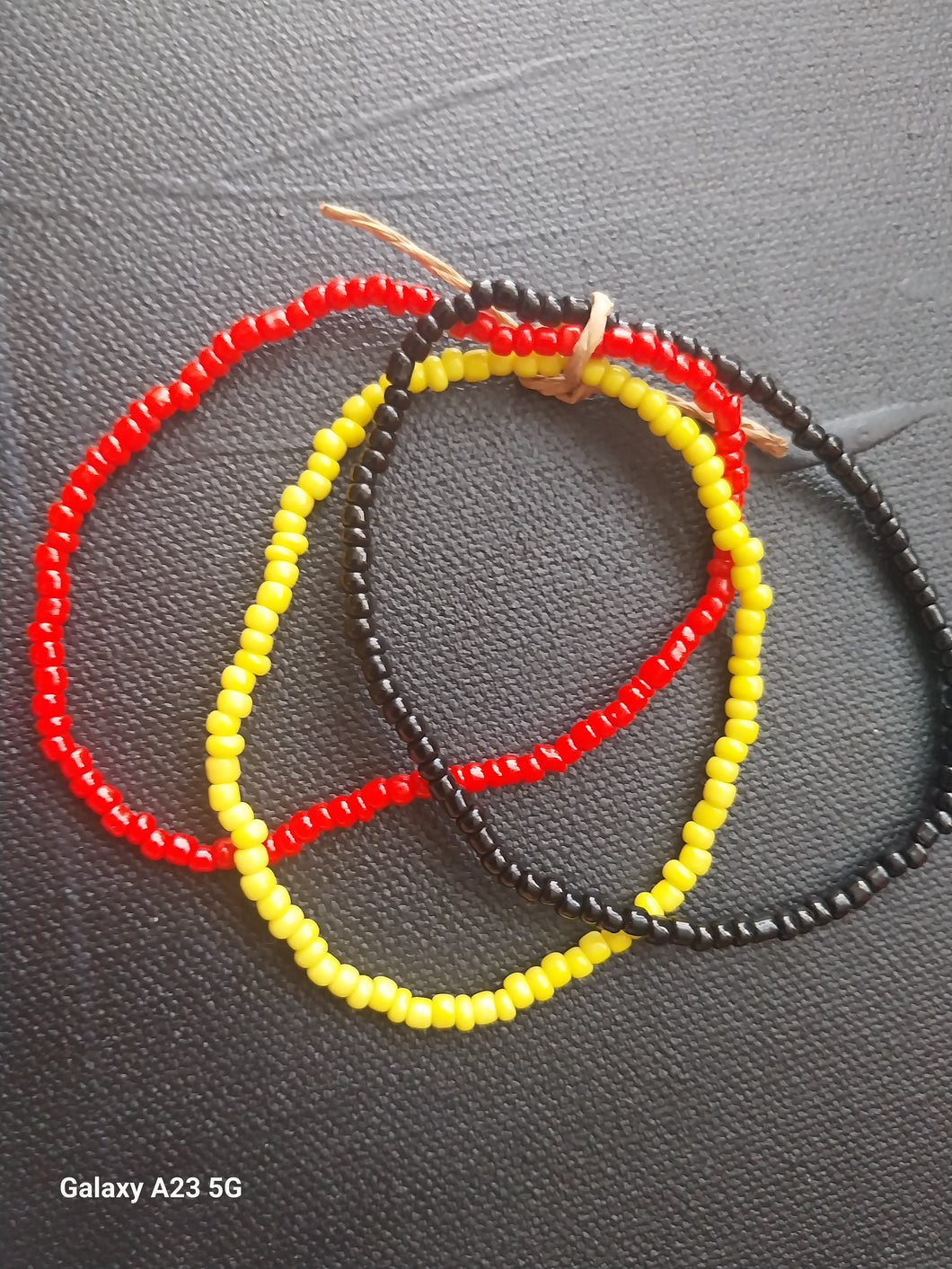 🖤❤️💛 Seed bead bracelets