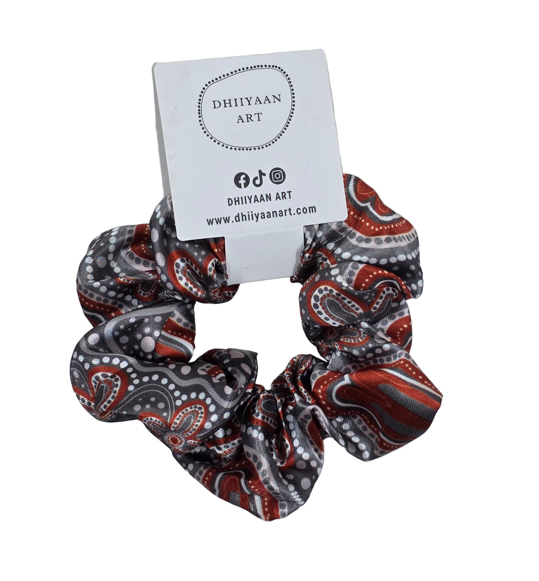 Scrunchie - Stronger together