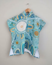 Load image into Gallery viewer, Giftmas deal - Hoodie towel &amp; wet bag
